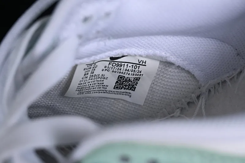 All categories Nk SB Dunk series Nk SB Dunk Low low-top sneakers Z version Nk SB Dunk Low white green SB low-top sports and leisure sneakers FD9911-101